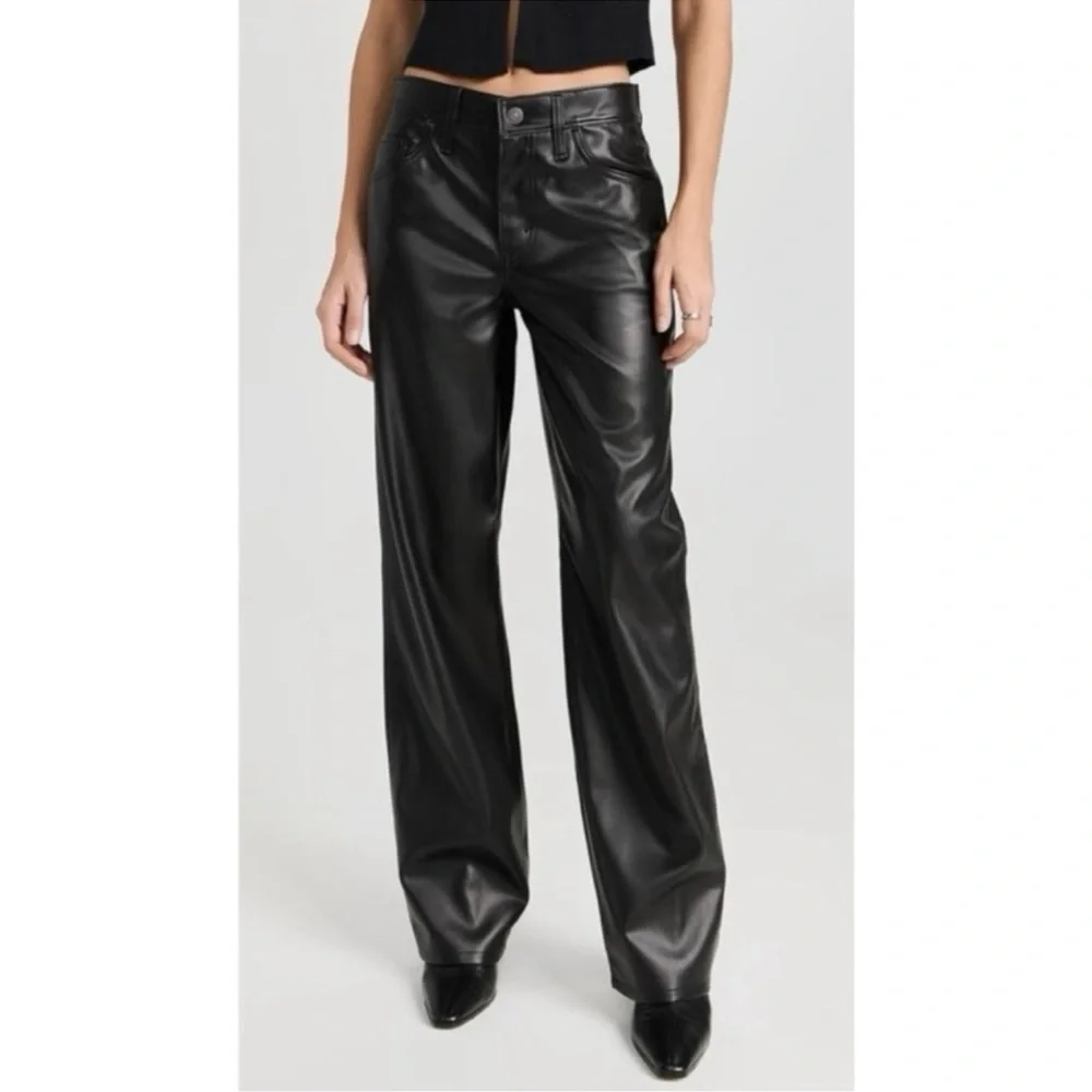 NWT Levi’s Baggy Dad Faux Leather Pants Black 26